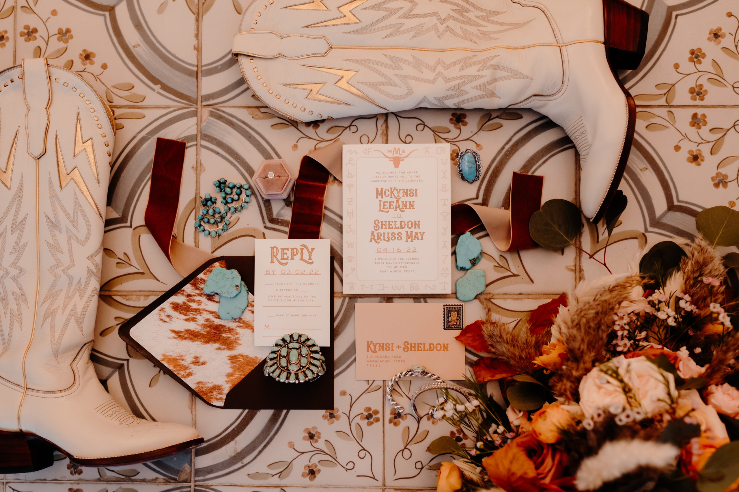 invitation suite and bridal cowboy boots